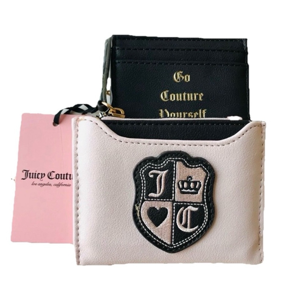 JUICY COUTURE Queen Of Everything Bifold with Pullout Wallet